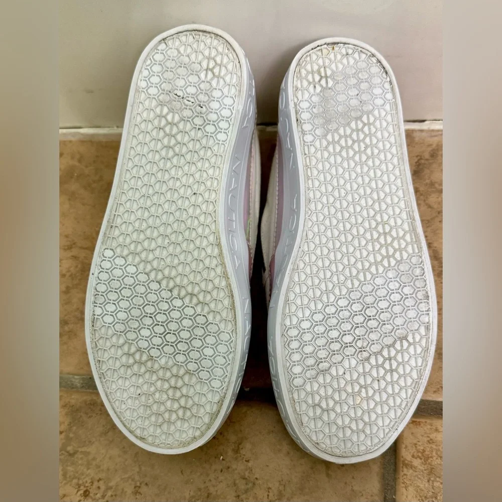 Girls Nautica white and Pink Shoes